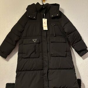 Women's Black Puffer Coat ready for winter time